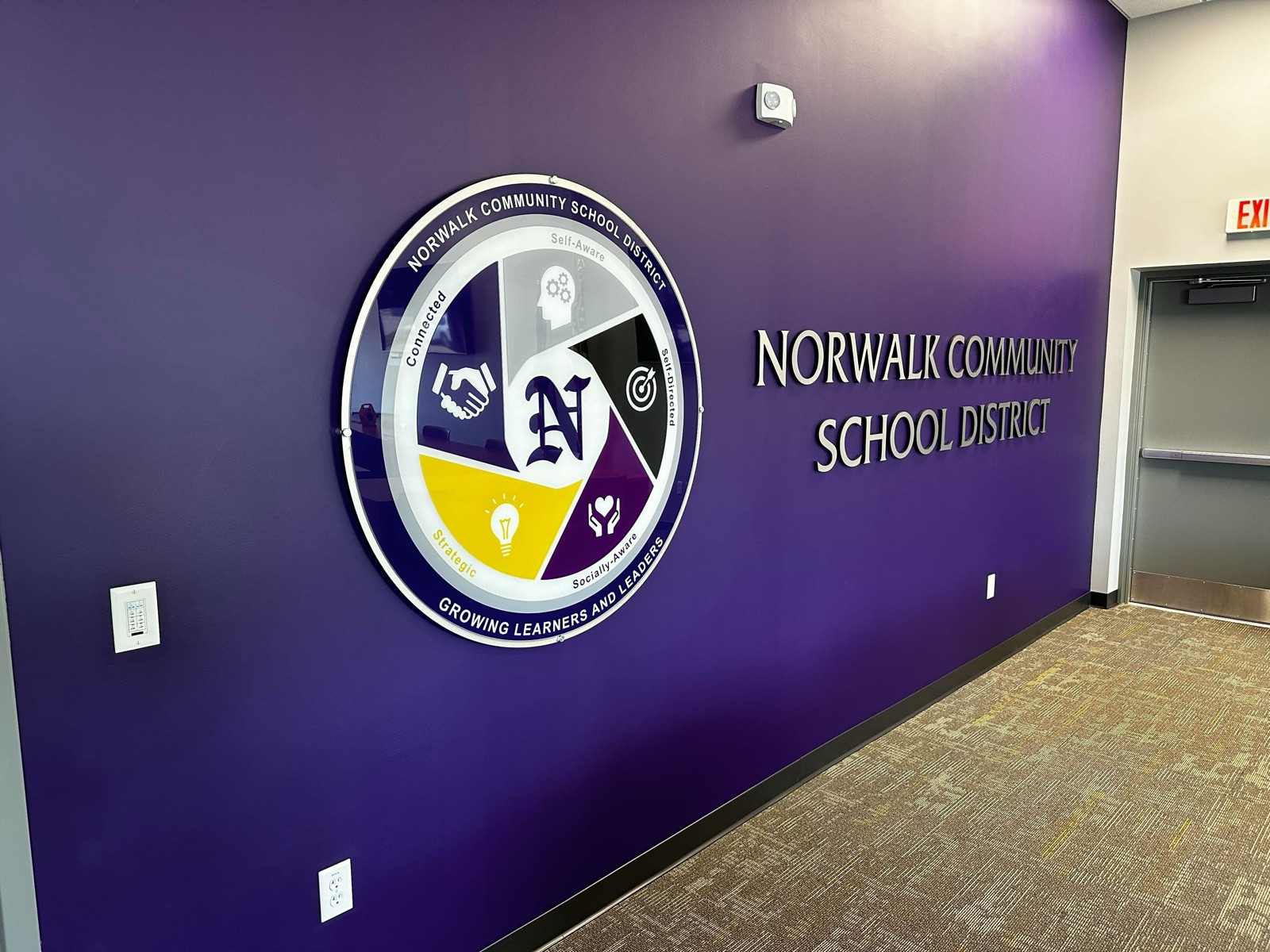 Schools & Universities — 60