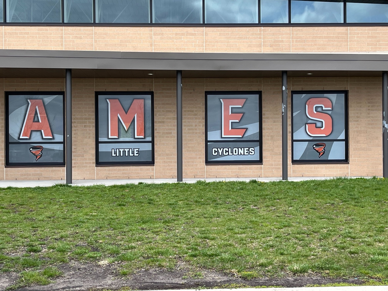 Schools & Universities — 99