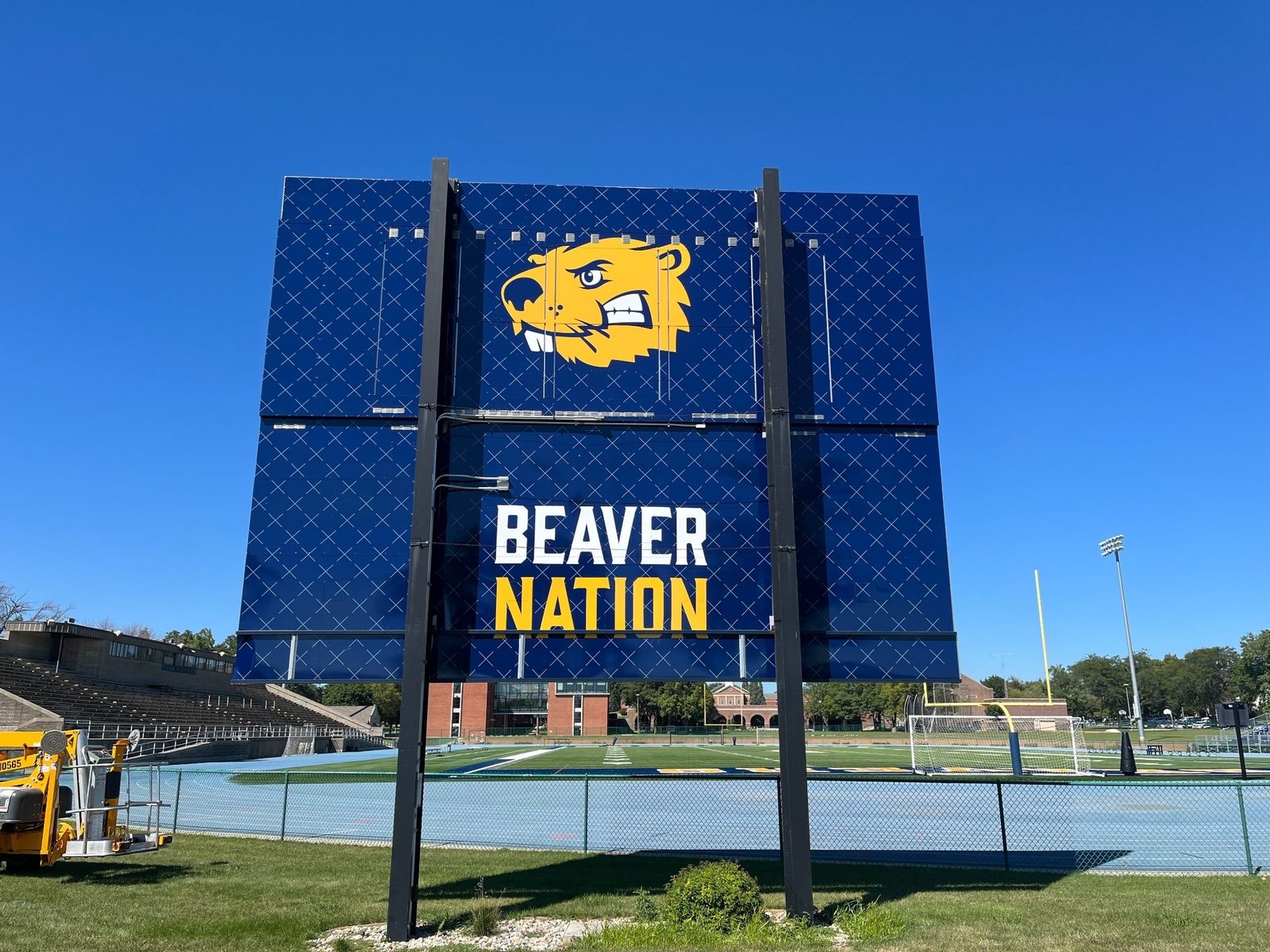 Buena Vista scoreboard wrap